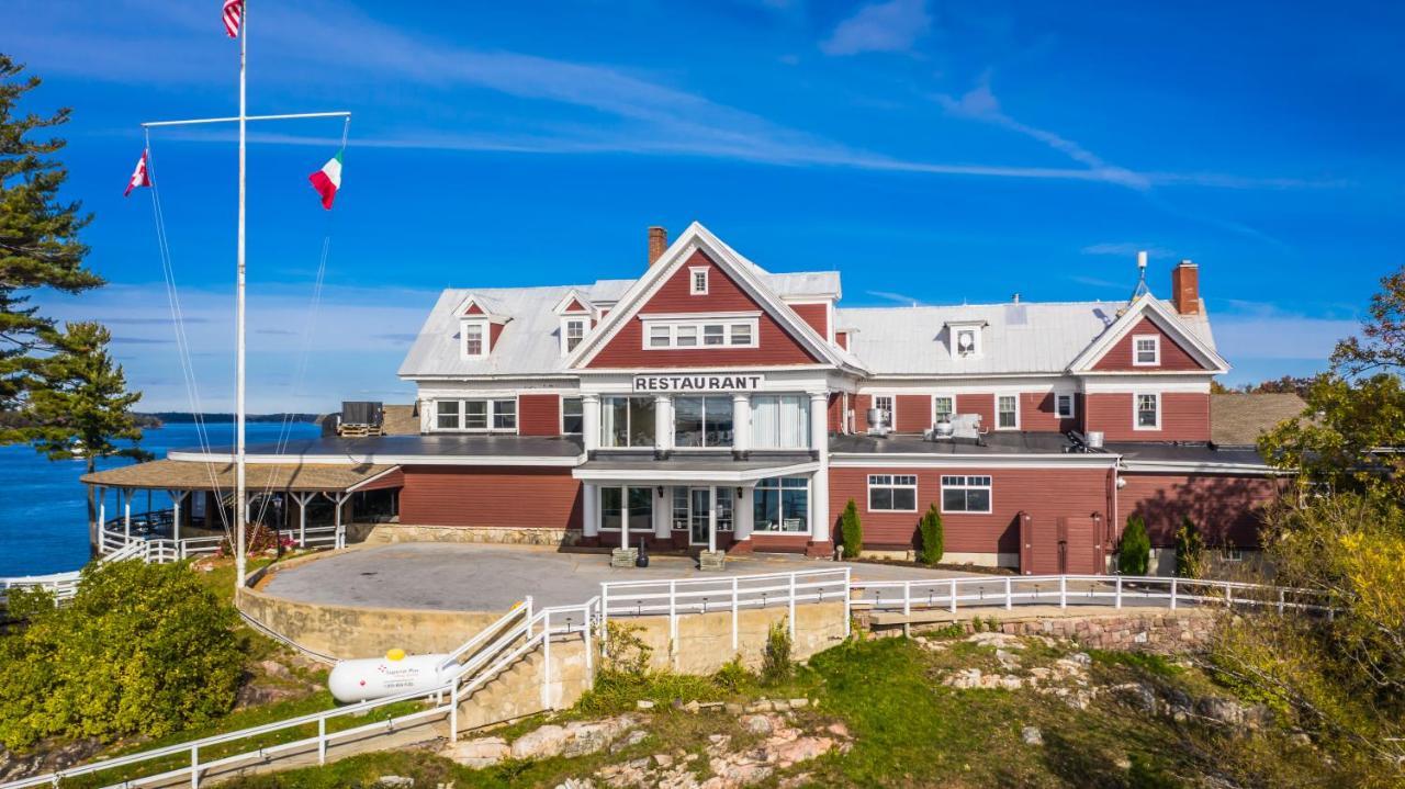 Bonnie Castle Resort & Marina Alexandria Bay Exterior photo